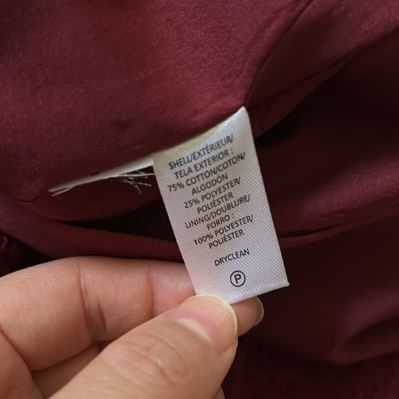 LOFT burgundy mini skirt - Picture 4 of 5